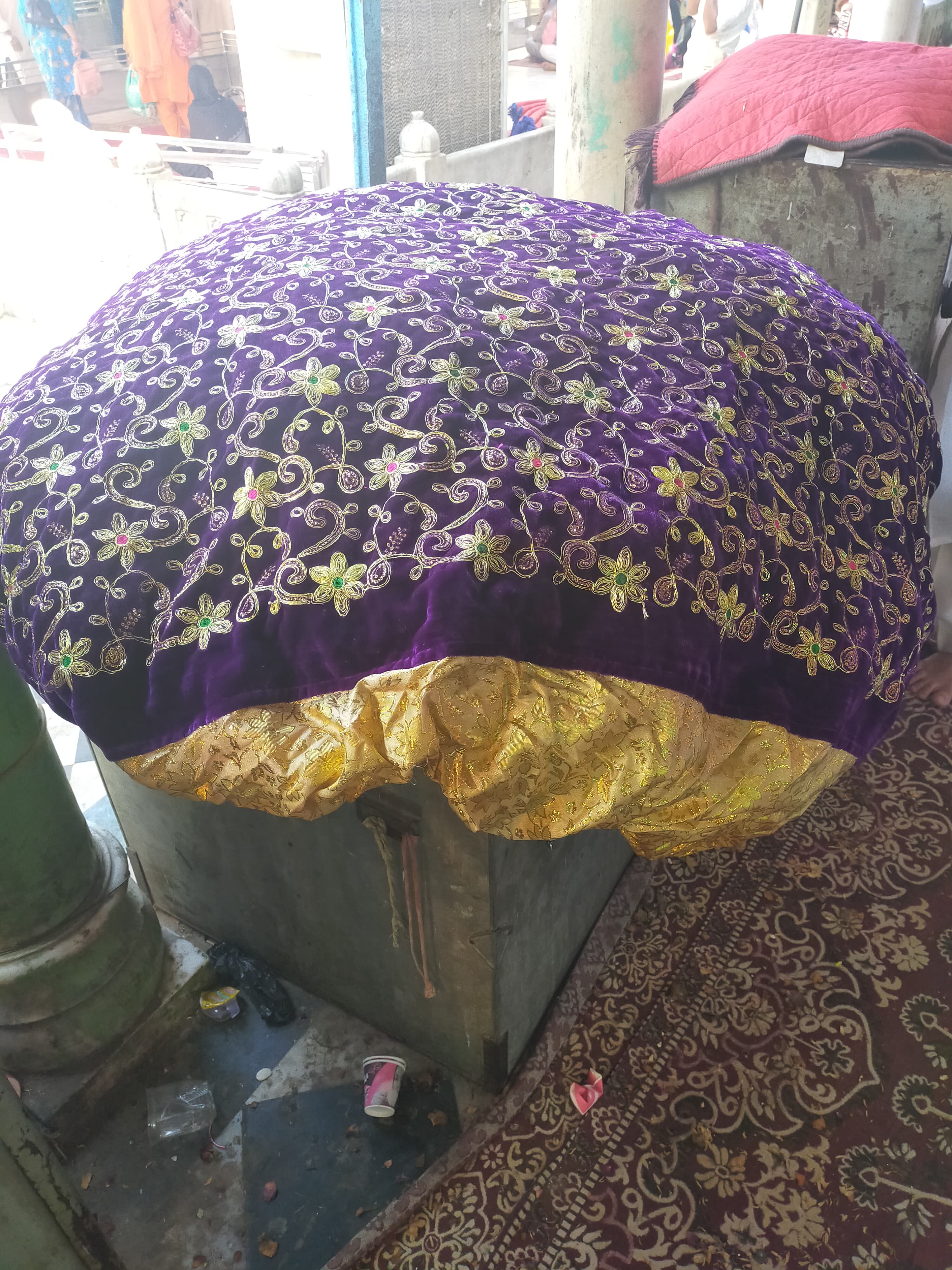 khwaja moinudin chisht Chadar by Nawaz Chishty
